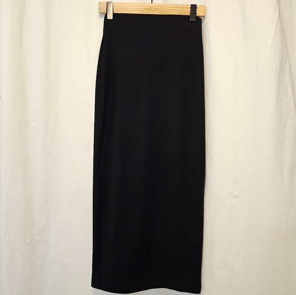 🇨🇦 Aritzia - Babaton Johan Skirt - Picture 2 of 14